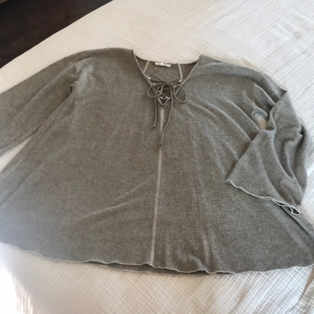 Mystree Tan Women’s Sweater Largr